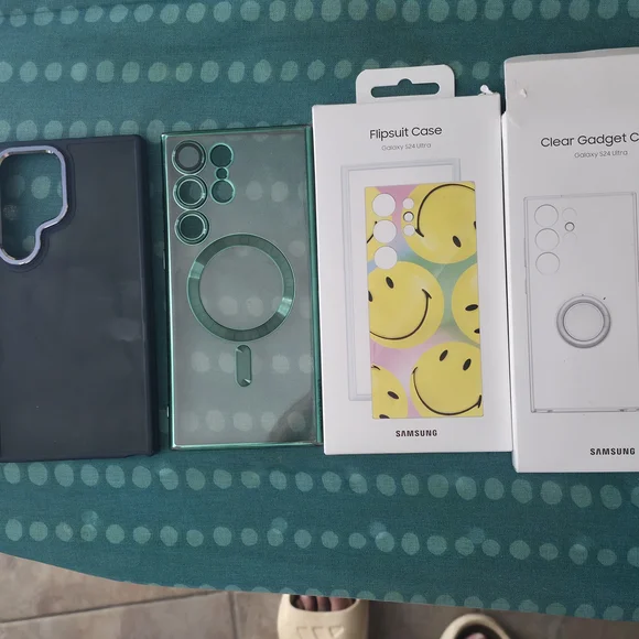 Samsung Galaxy S24 Ultra Cases - Picture 1 of 3